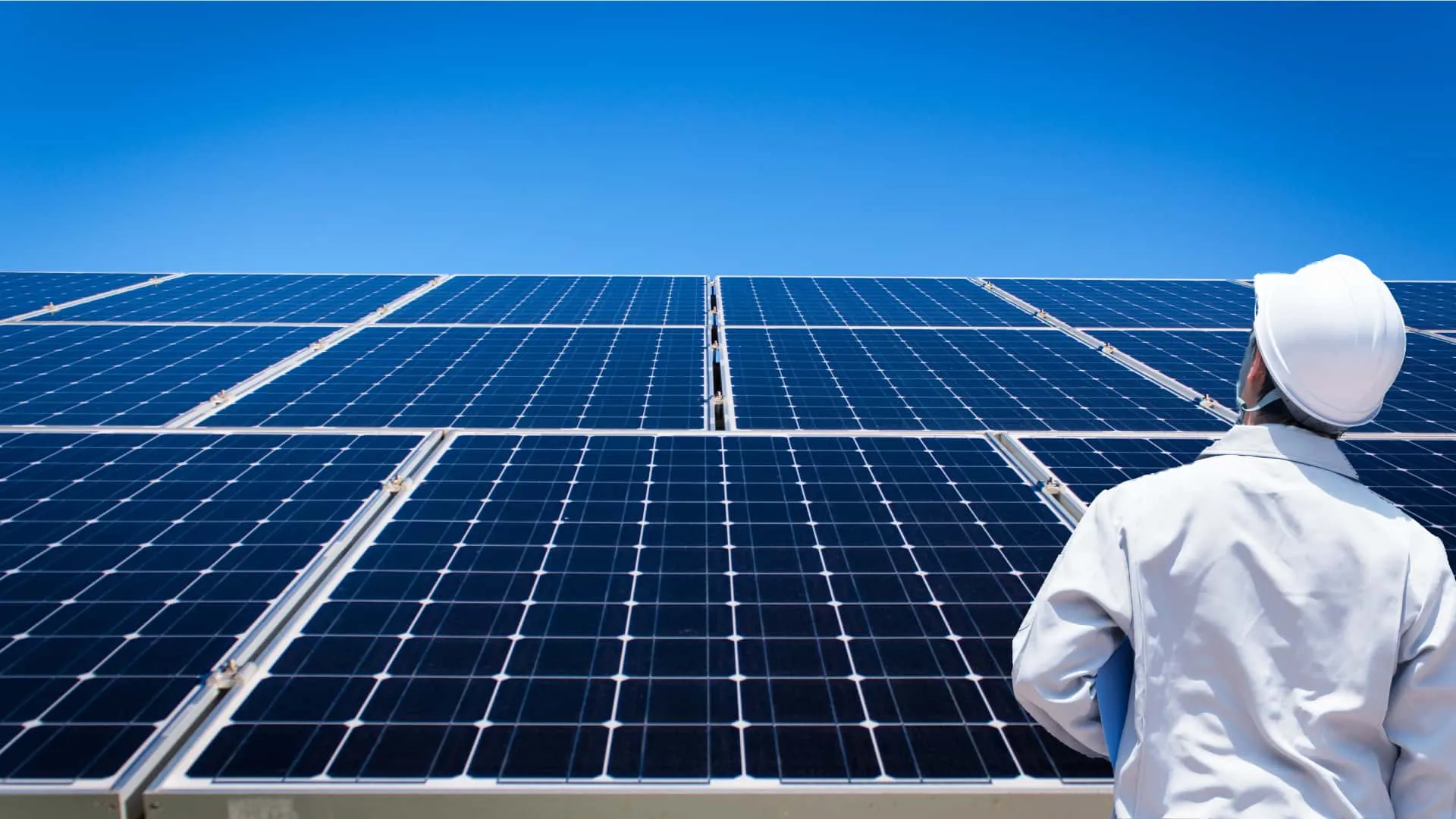 ジャパンホームズのO&Mサービスはお客様の大切な太陽光発電所をしっかり守ります。